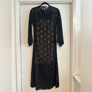 Doen eyelet dress
